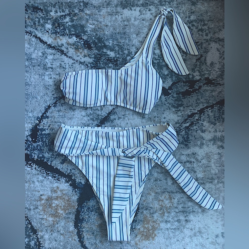 Abercrombie Bikini Set